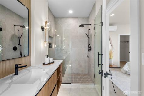 1139 NW 57th Street Seattle WA 98107