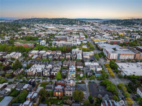 1139 NW 57th Street Seattle WA 98107