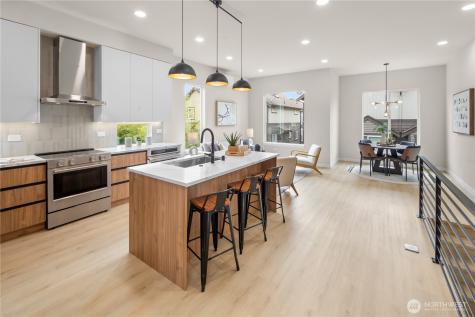 1139 NW 57th Street Seattle WA 98107