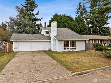 33208 37th Avenue SW Federal Way WA 98023