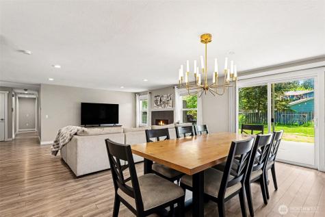 28605 30th Avenue S Federal Way WA 98003