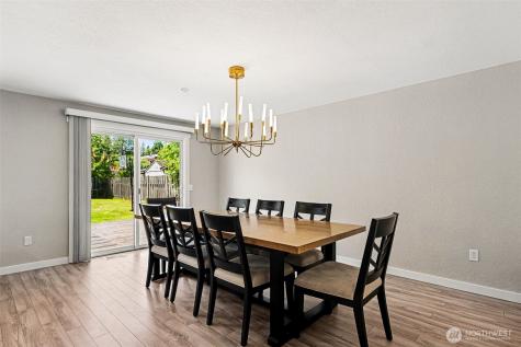 28605 30th Avenue S Federal Way WA 98003