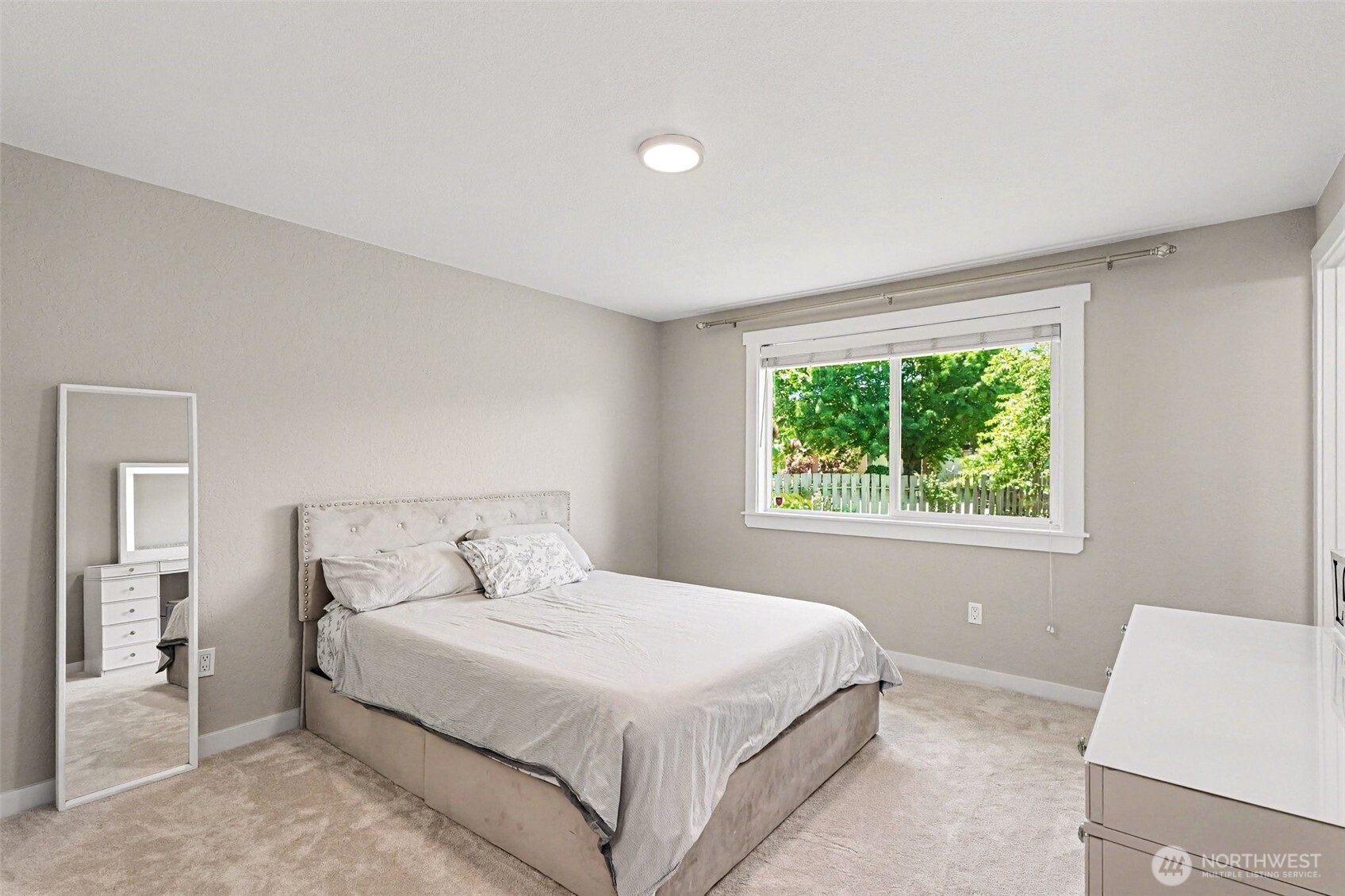 28605 30th Avenue S Federal Way WA 98003