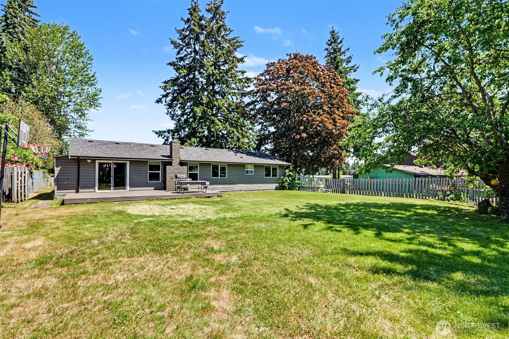 28605 30th Avenue S Federal Way WA 98003