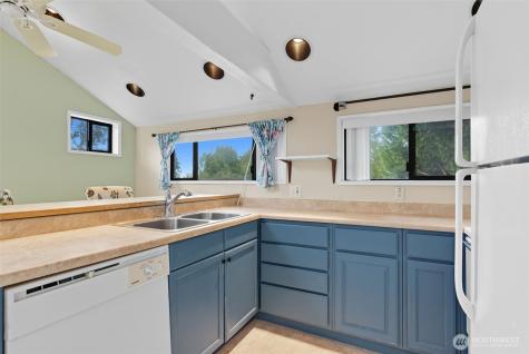 11120 SE 234th Place Kent WA 98031