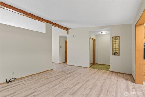 11120 SE 234th Place Kent WA 98031