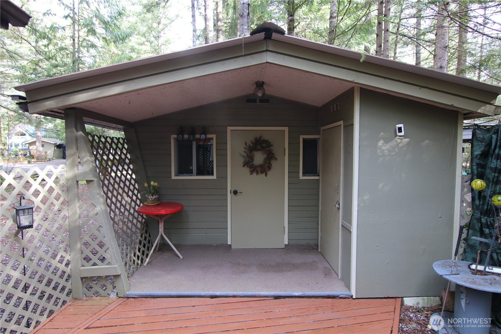 178 Christmas Tree Circle Maple Falls WA 98244