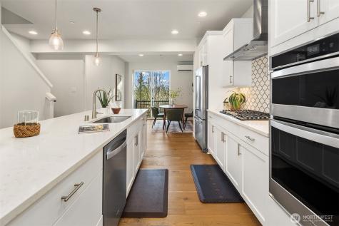 524 238th Place SE Bothell WA 98021