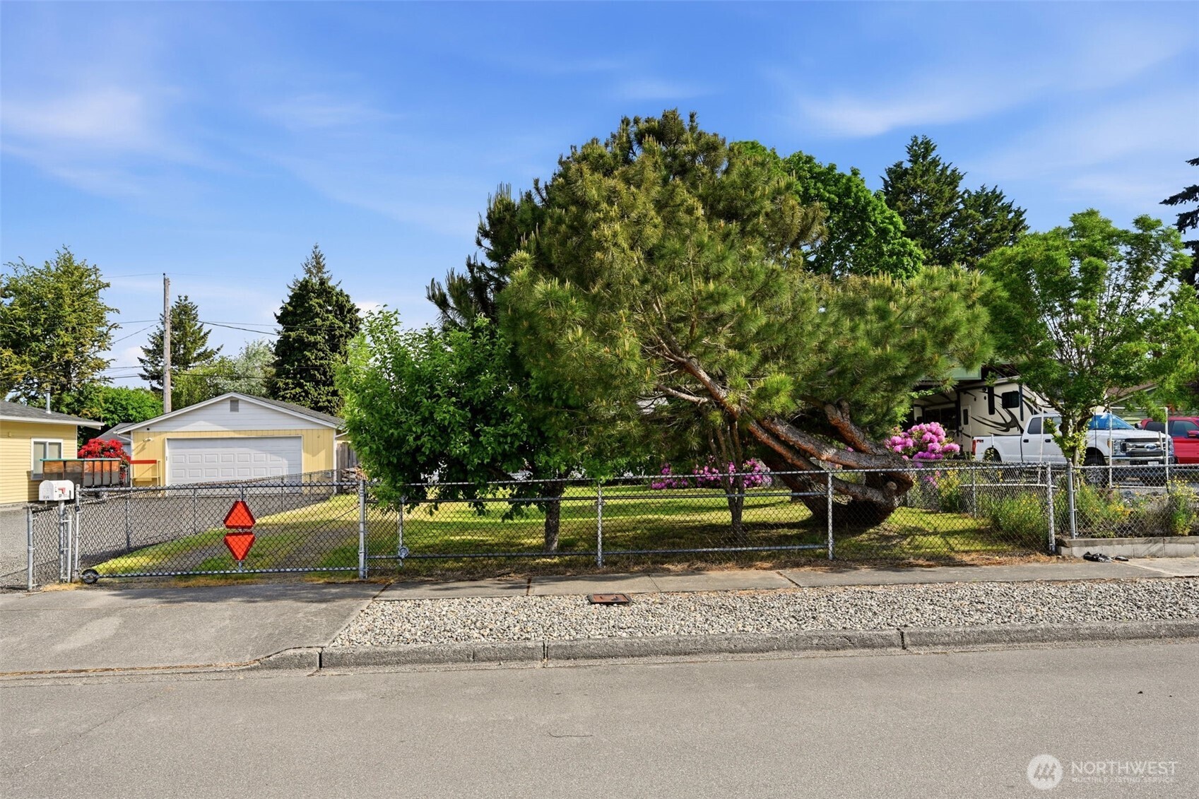 229 13th Street SE Auburn WA 98002