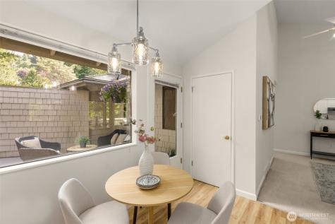 5221 Somerset Drive SE Bellevue WA 98006