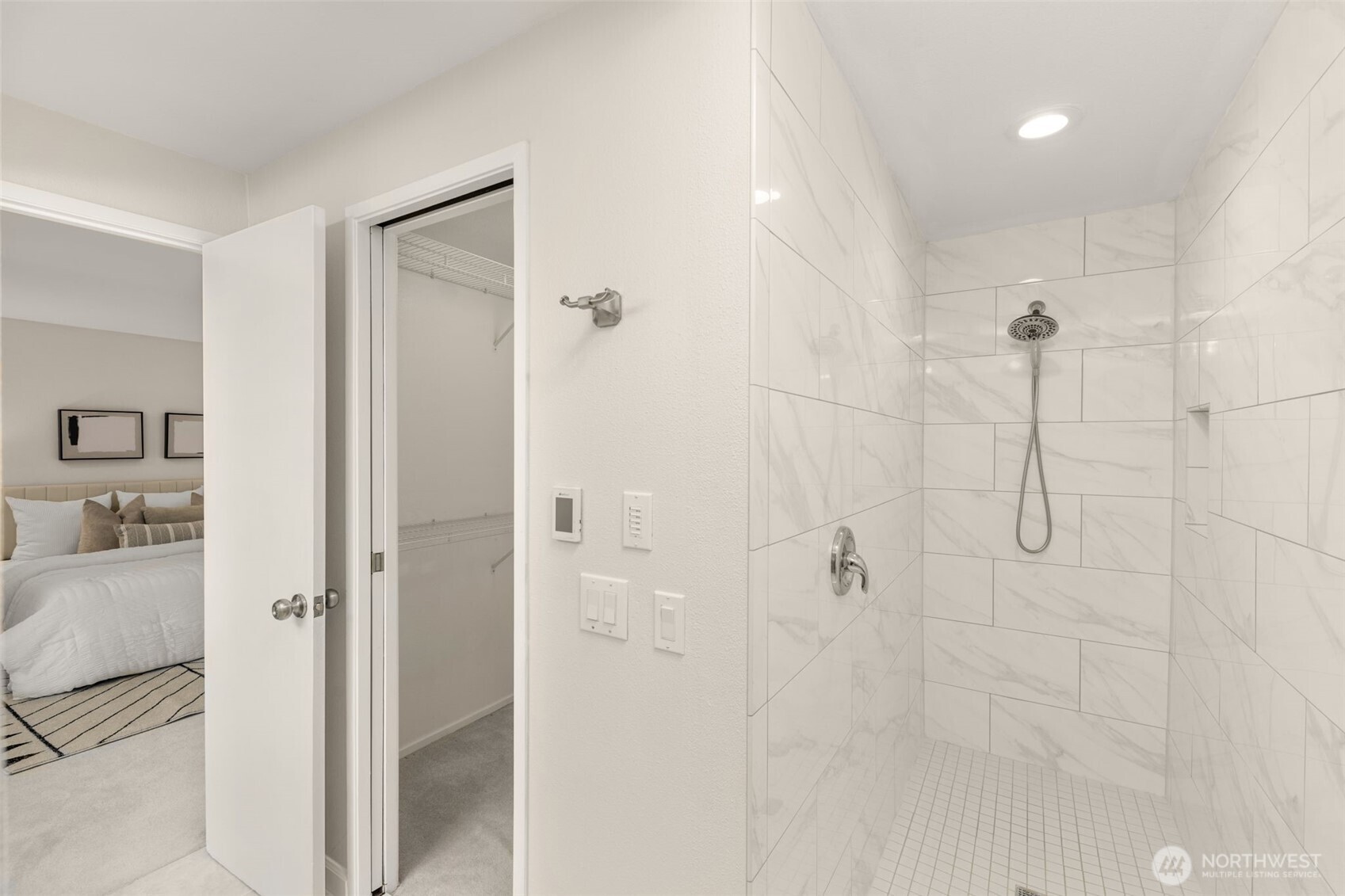 5221 Somerset Drive SE Bellevue WA 98006