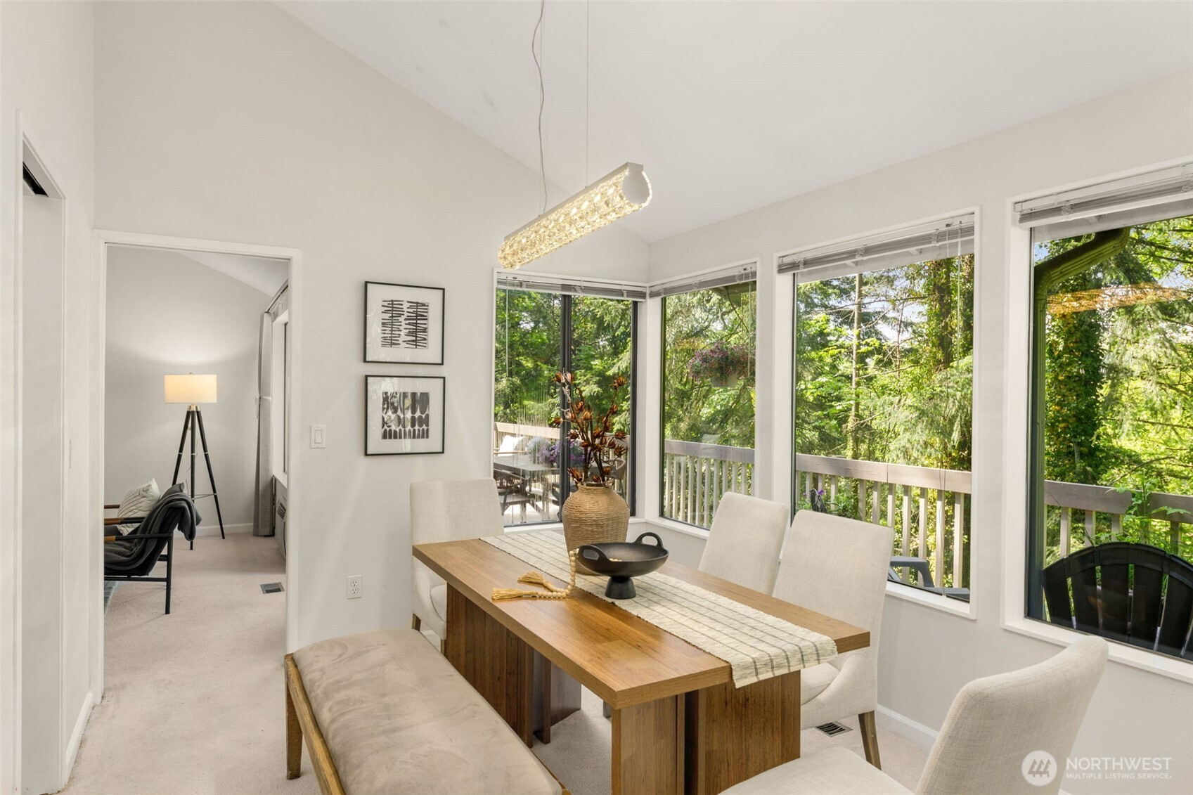 5221 Somerset Drive SE Bellevue WA 98006