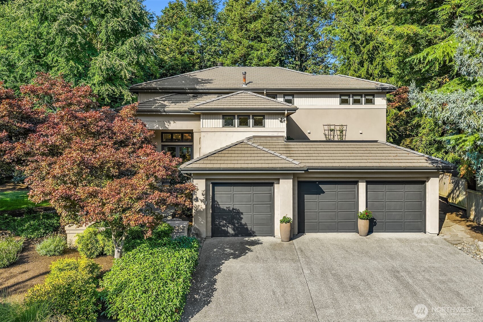7250 92nd Avenue SE Mercer Island WA 98040