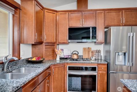 15611 42nd Drive SE Bothell WA 98012