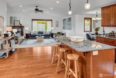 15611 42nd Drive SE Bothell WA 98012
