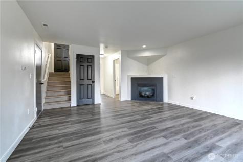 8823 18th Avenue E Tacoma WA 98445