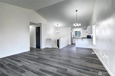 8823 18th Avenue E Tacoma WA 98445