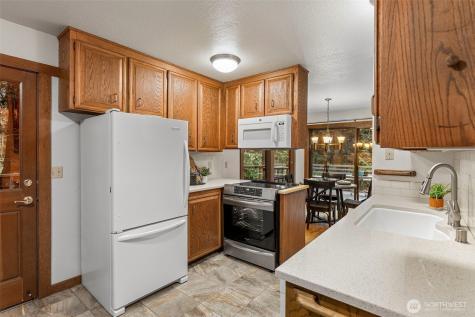 6201 NE Ponderosa Boulevard Hansville WA 98340