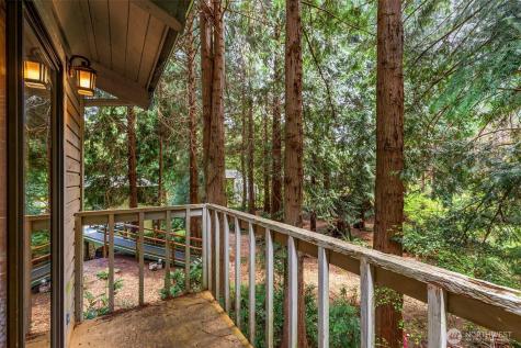 6201 NE Ponderosa Boulevard Hansville WA 98340