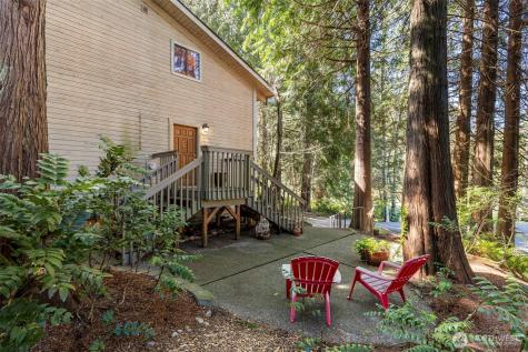 6201 NE Ponderosa Boulevard Hansville WA 98340
