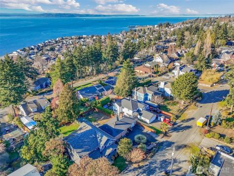19041 21st Avenue NW Shoreline WA 98177