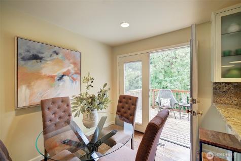 225 131st Avenue NE Bellevue WA 98005