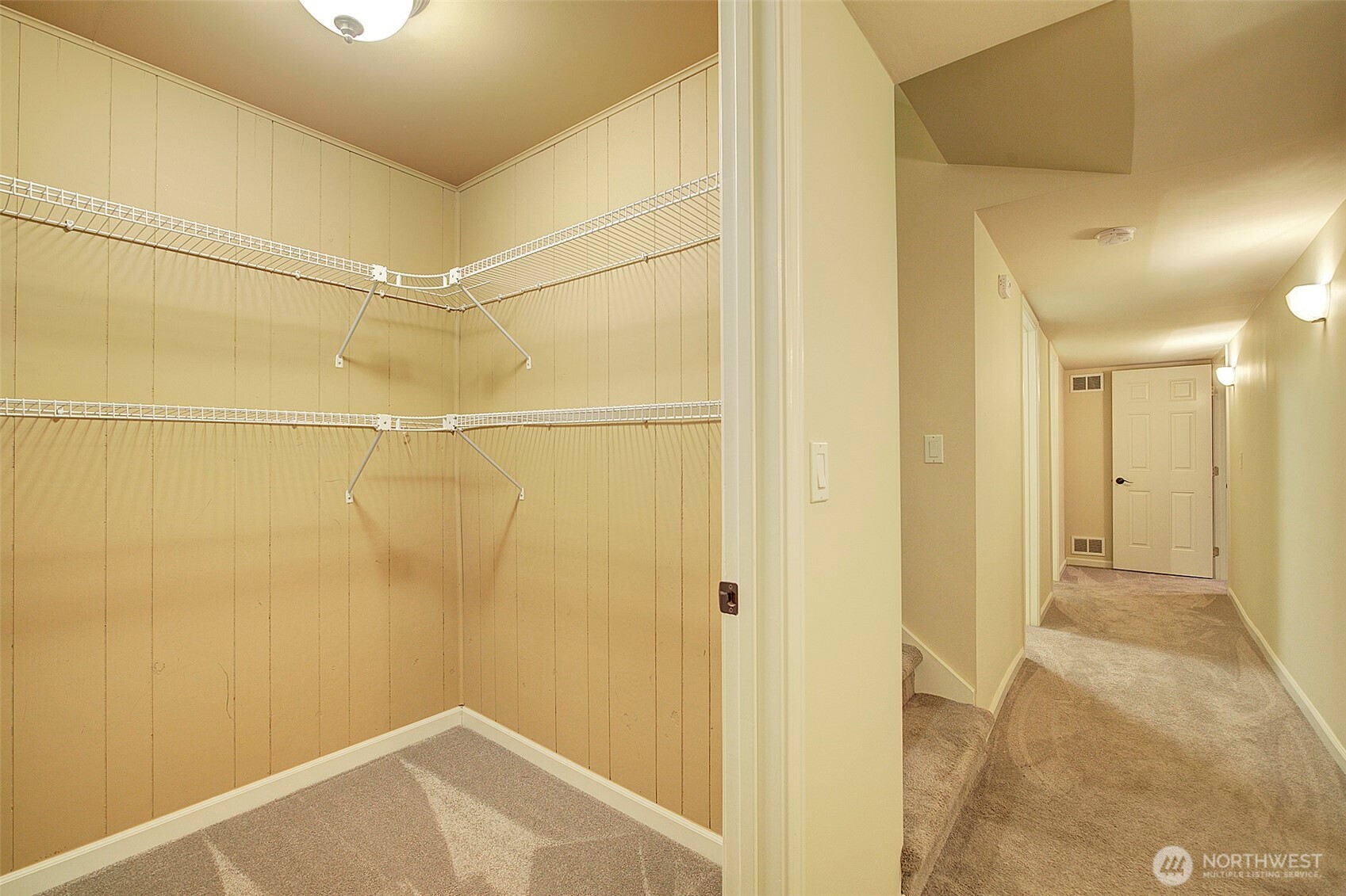 225 131st Avenue NE Bellevue WA 98005