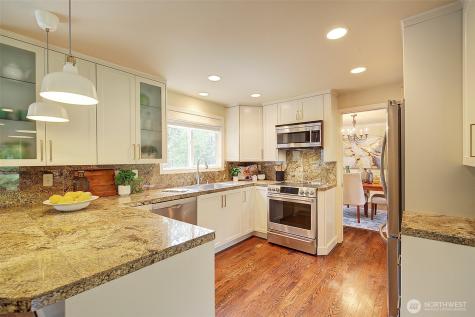 225 131st Avenue NE Bellevue WA 98005