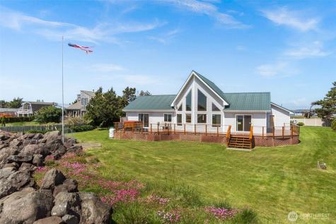 3253 Kindered Avenue Tokeland WA 98590