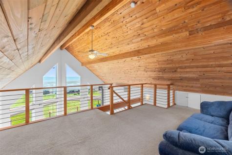 3253 Kindered Avenue Tokeland WA 98590