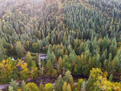 7346 Moon Valley Road SE North Bend WA 98045