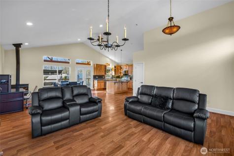 22644 Rose Road Mount Vernon WA 98274