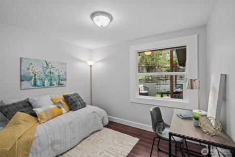 4909 234th Street SW Mountlake Terrace WA 98043