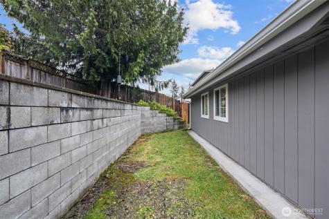4909 234th Street SW Mountlake Terrace WA 98043