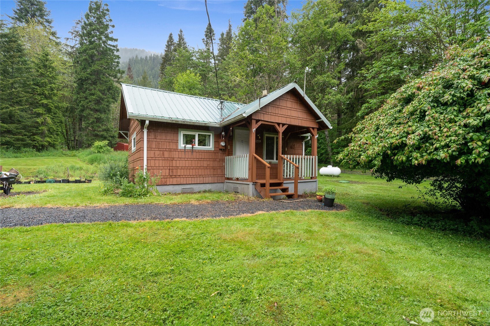 32519 State Route 706 E Ashford WA 98304