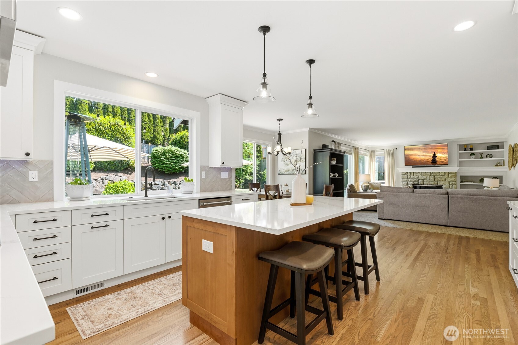 1220 268th Way SE Sammamish WA 98075