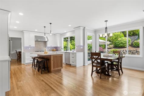 1220 268th Way SE Sammamish WA 98075