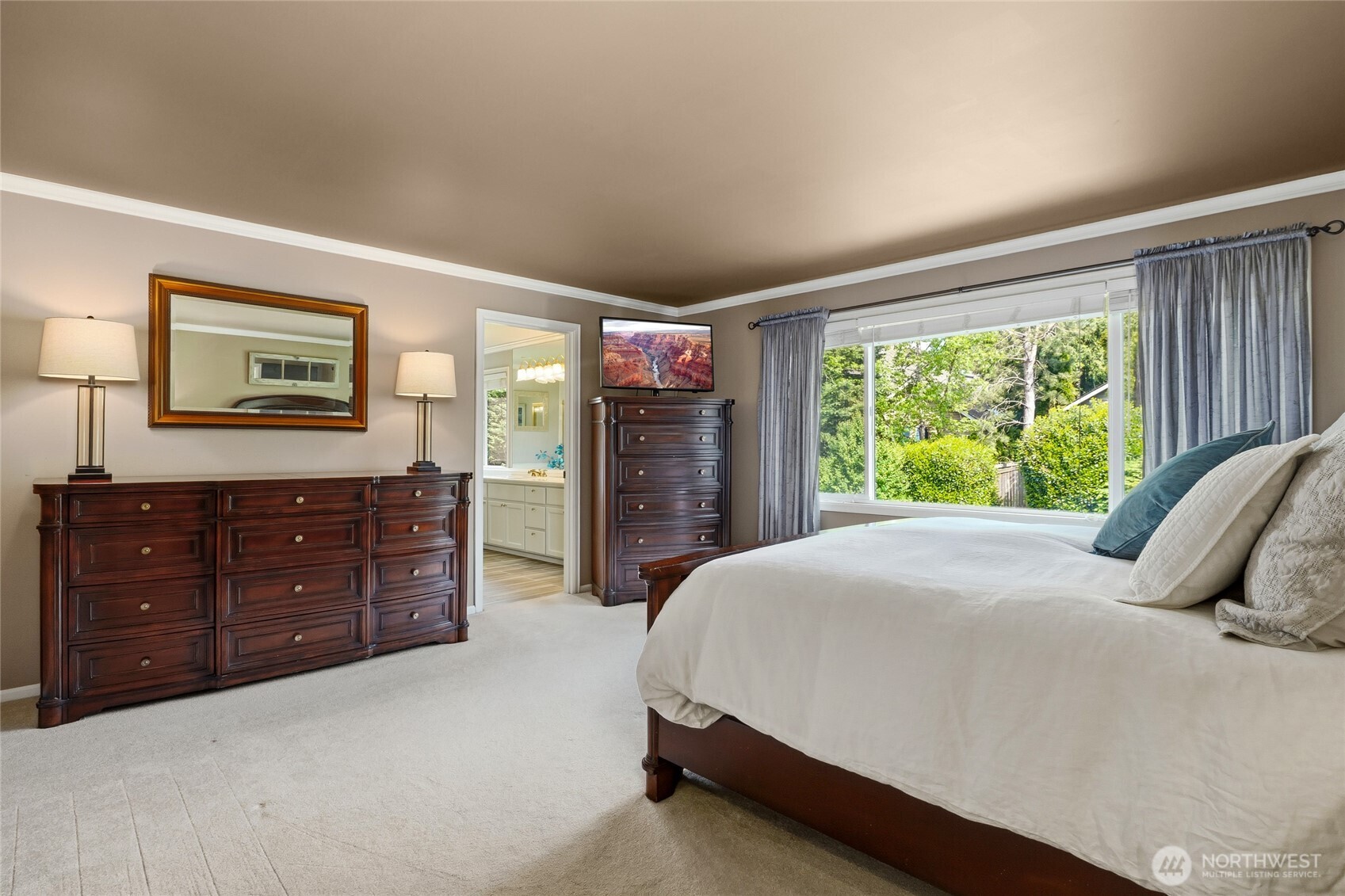 1220 268th Way SE Sammamish WA 98075