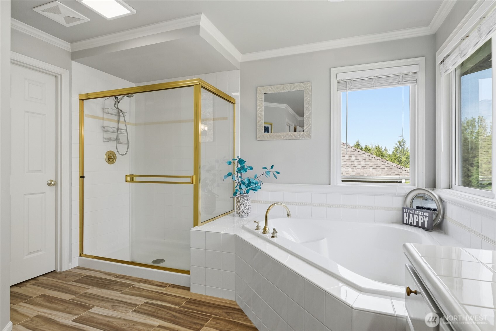 1220 268th Way SE Sammamish WA 98075
