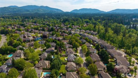 1220 268th Way SE Sammamish WA 98075