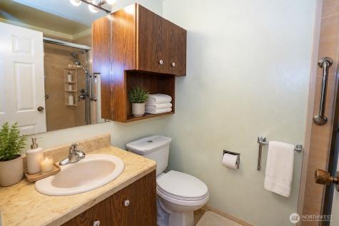 1021 S 68th Street Tacoma WA 98408