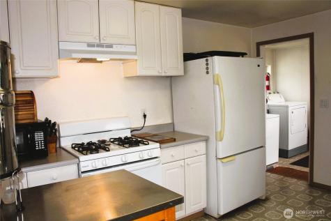 6439 S Clement Avenue Tacoma WA 98409