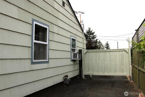 6439 S Clement Avenue Tacoma WA 98409
