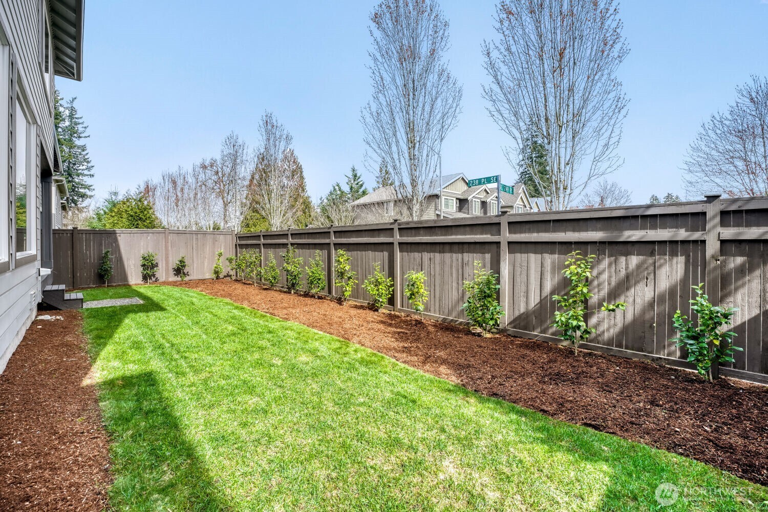24818 237th Lane SE Maple Valley WA 98038