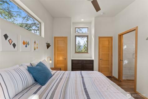 7 Mazama Meadows Lane Mazama WA 98833