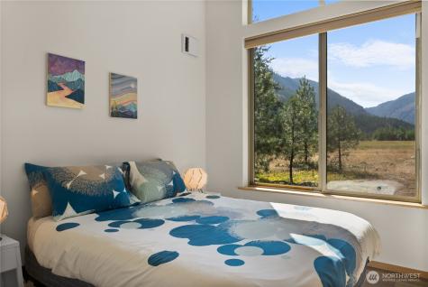 7 Mazama Meadows Lane Mazama WA 98833