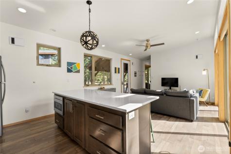 7 Mazama Meadows Lane Mazama WA 98833