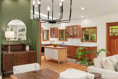 6729 NE Ralston Road Bainbridge Island WA 98110