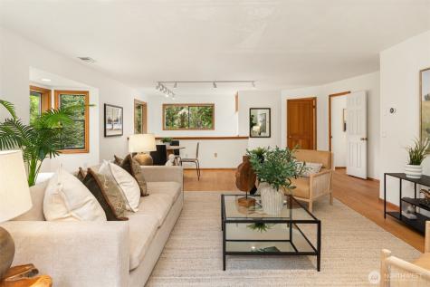 6729 NE Ralston Road Bainbridge Island WA 98110