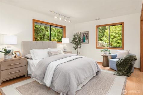 6729 NE Ralston Road Bainbridge Island WA 98110
